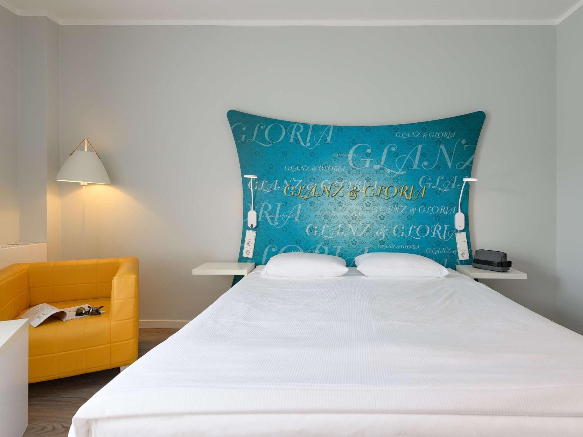 Ibis Styles Regensburg Hotel Bagian luar foto