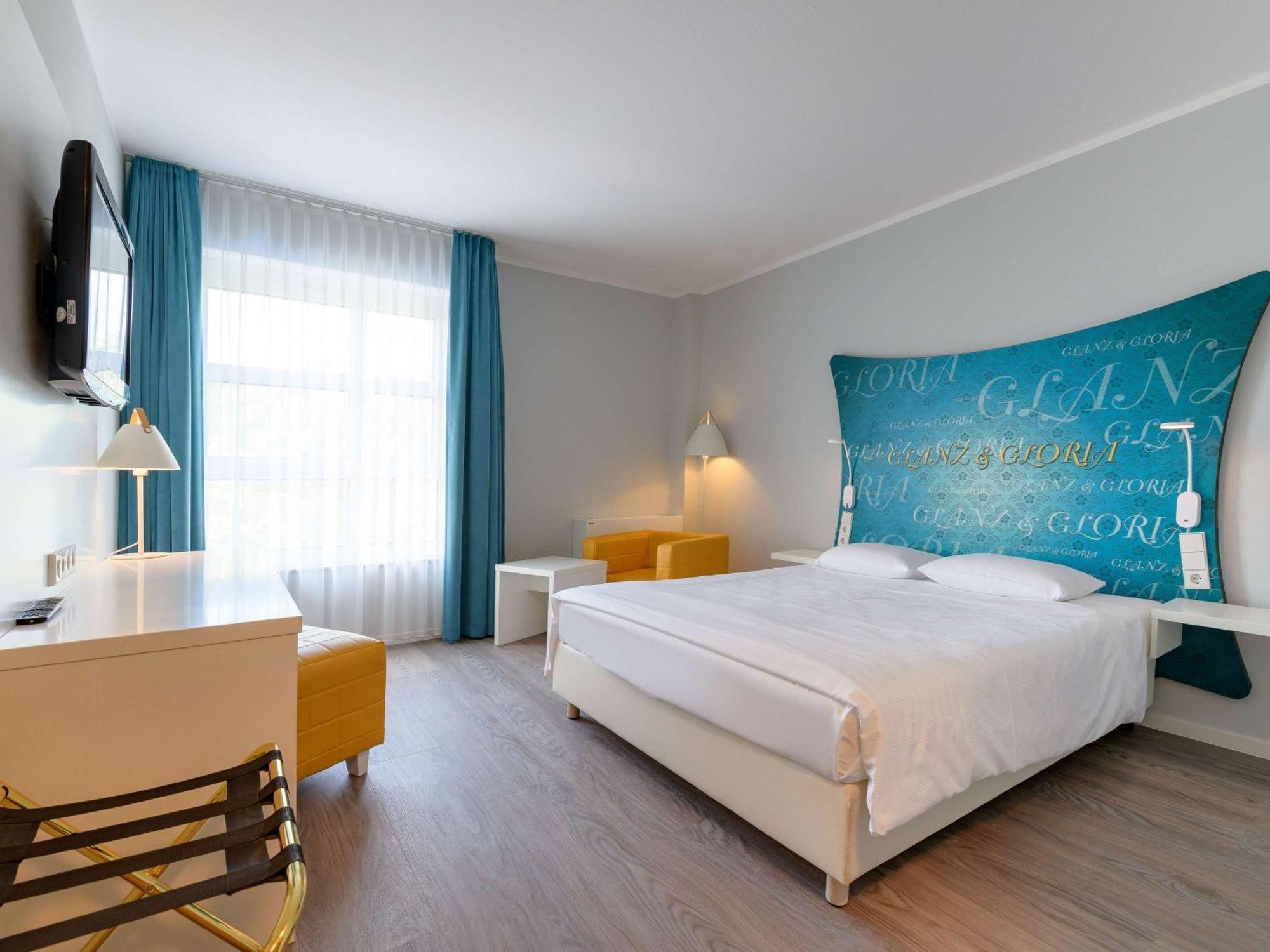 Ibis Styles Regensburg Hotel Bagian luar foto