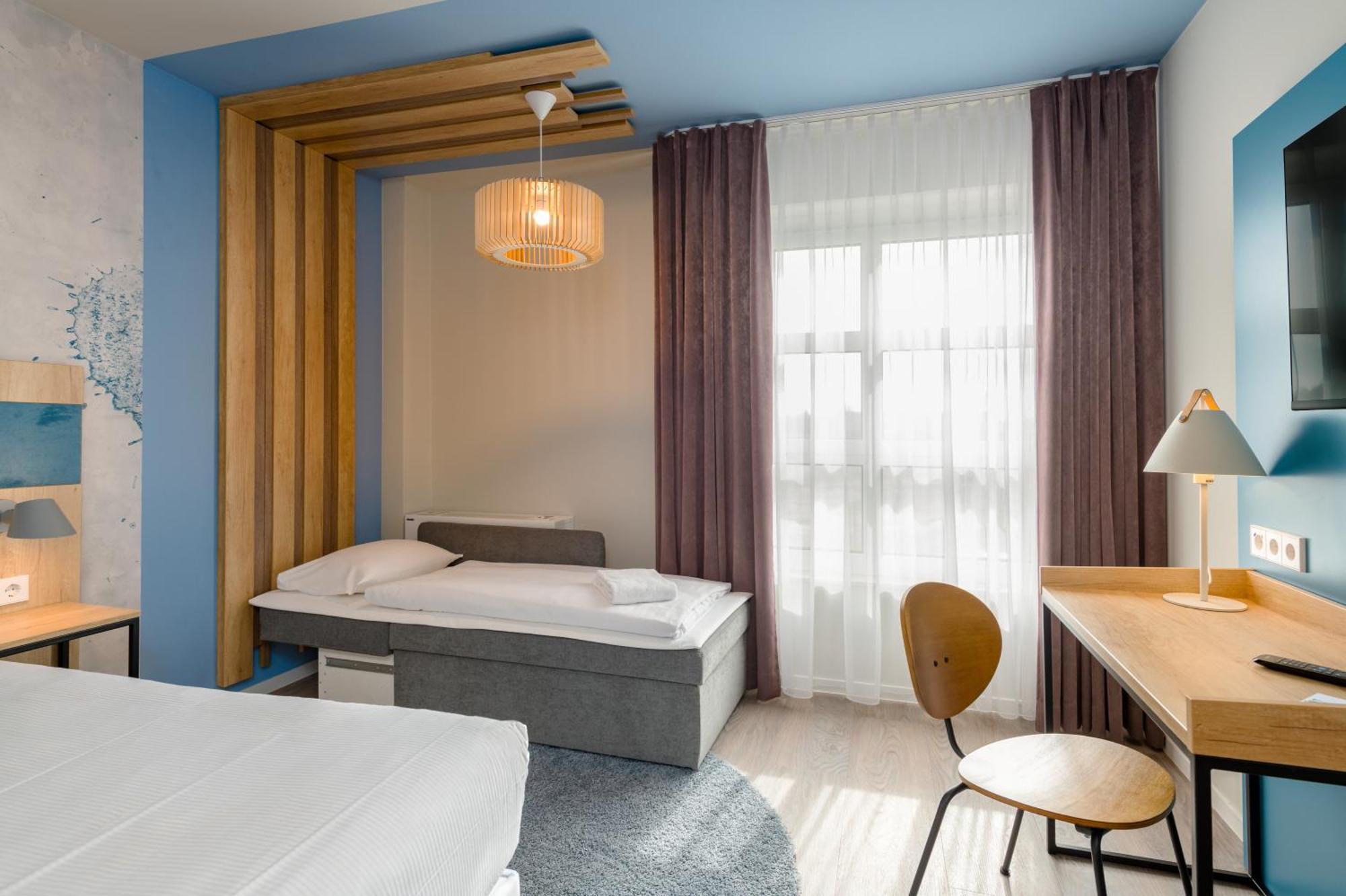 Ibis Styles Regensburg Hotel Bagian luar foto