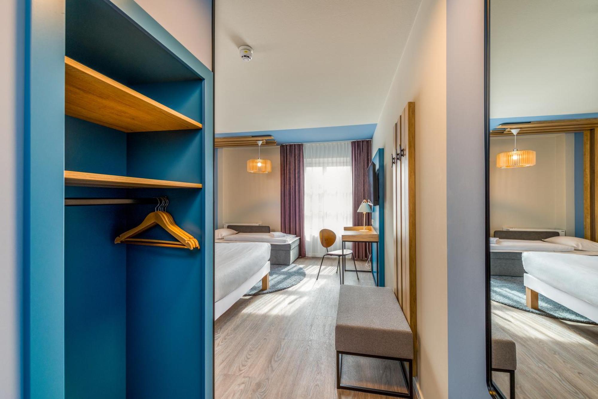 Ibis Styles Regensburg Hotel Bagian luar foto