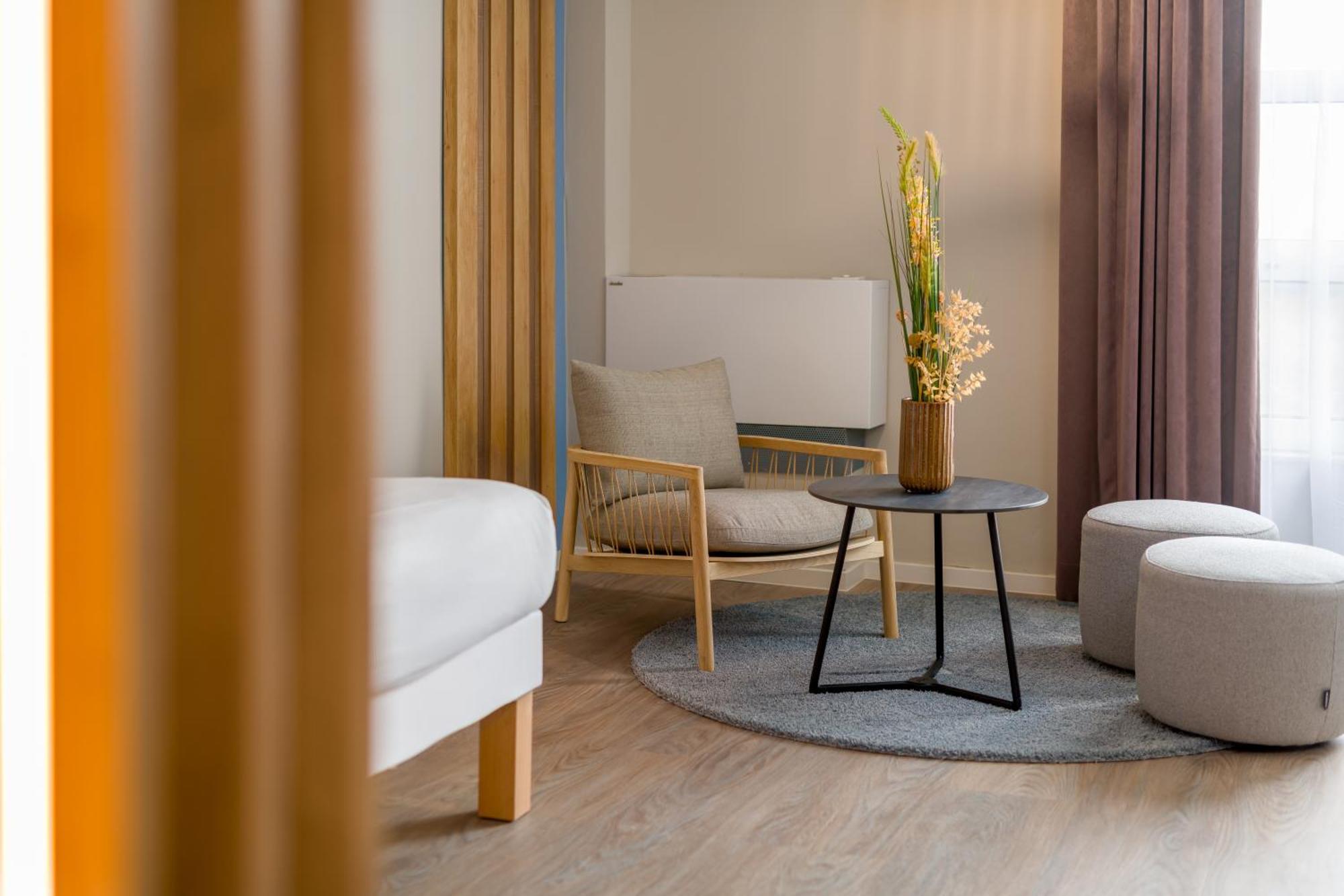 Ibis Styles Regensburg Hotel Bagian luar foto