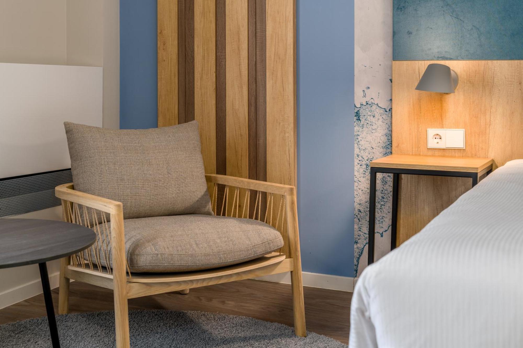 Ibis Styles Regensburg Hotel Bagian luar foto